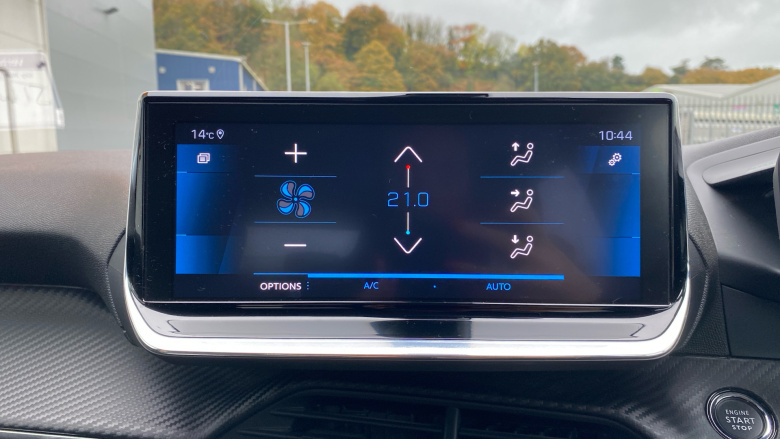 Peugeot 2008 1.2 PureTech Allure Premium 5dr Petrol Estate